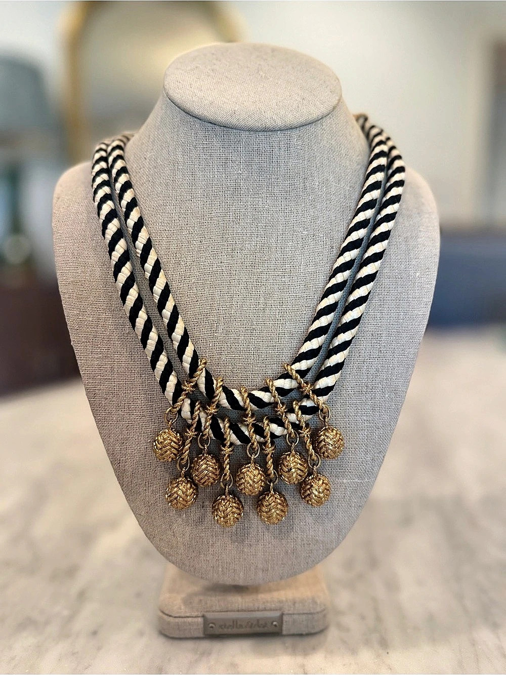 Stella & Dot Kalani Statement Necklace in Black & Gold - Like New